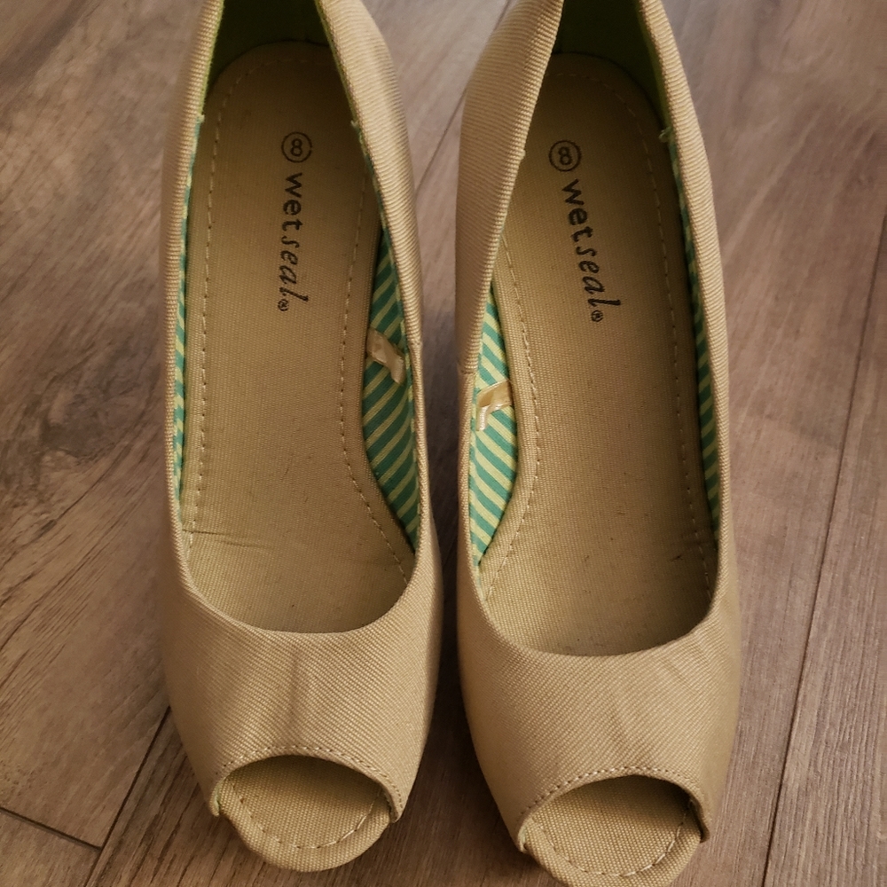 Wedges - Picture 3 of 6